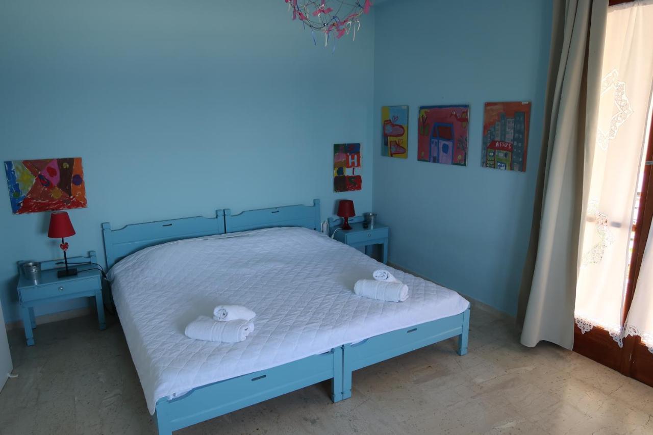 Akrogiali Beach Apartments Екстер'єр фото