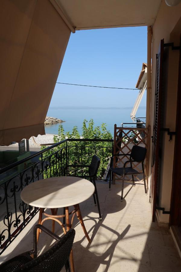 Akrogiali Beach Apartments Екстер'єр фото
